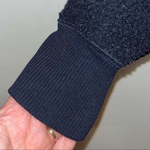 Everlane ReNew Fleece Raglan Sweatshirt Women’s Size Extra Small - Picture 3 of 7